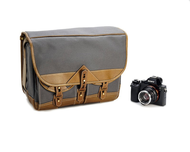 Fogg B-Major Satchel Tela Gris Oscuro con Piel Habana