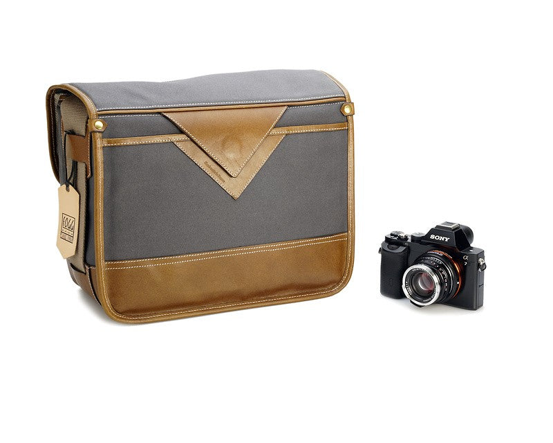 Fogg B-Major Satchel Tela Gris Oscuro con Piel Habana