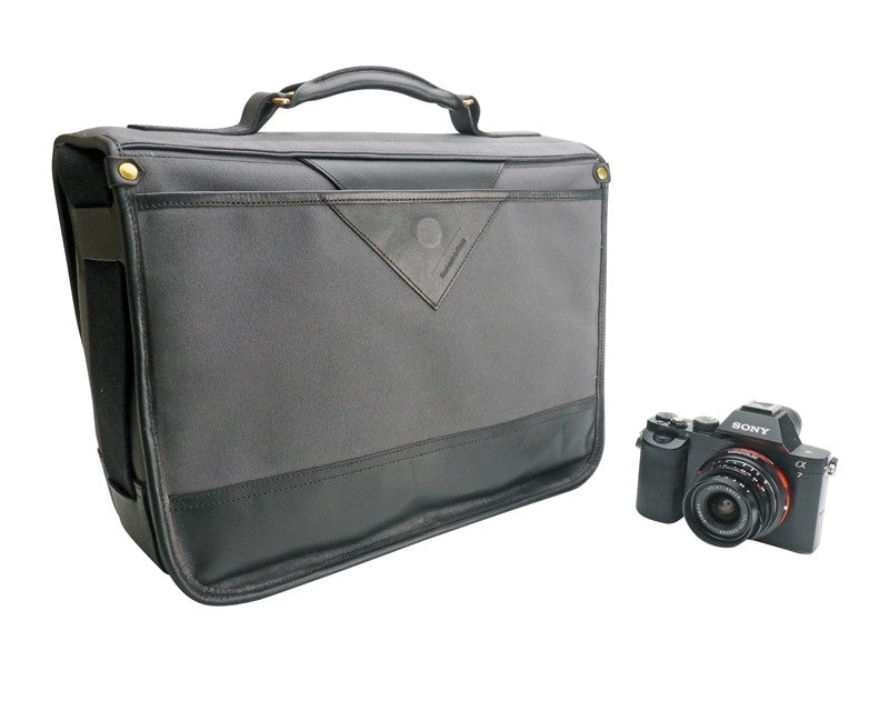 Sacoche Fogg E-Flat en tissu gris et cuir noir