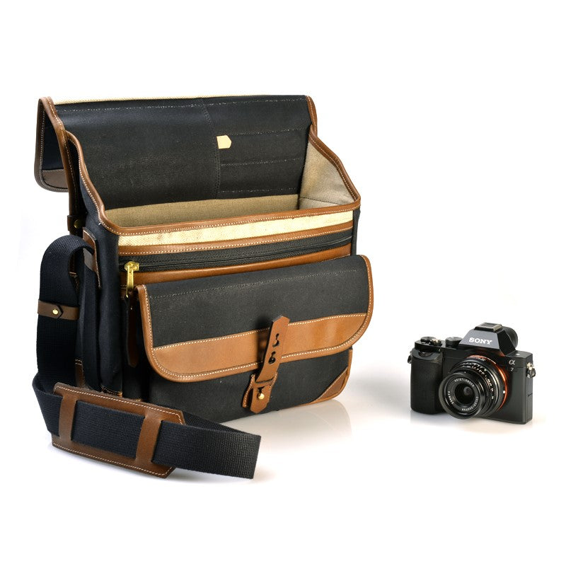 Bolso Fogg B-Sharp de tela negra con piel Habana