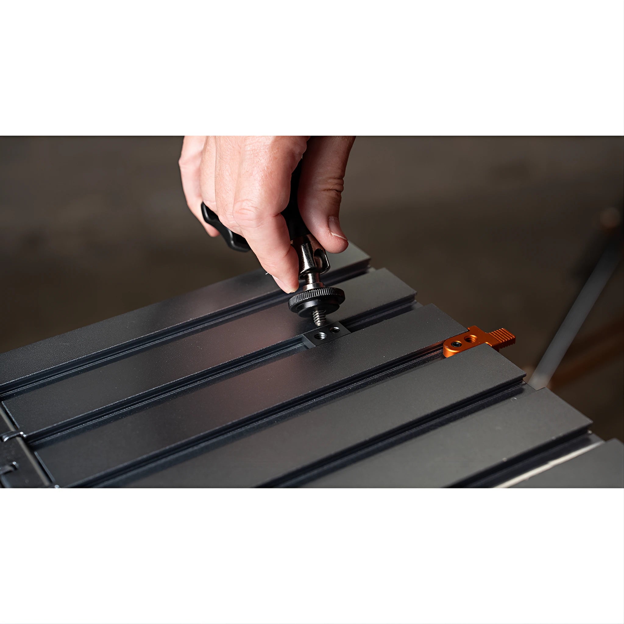 TetherTools AeroTrac Workstation System