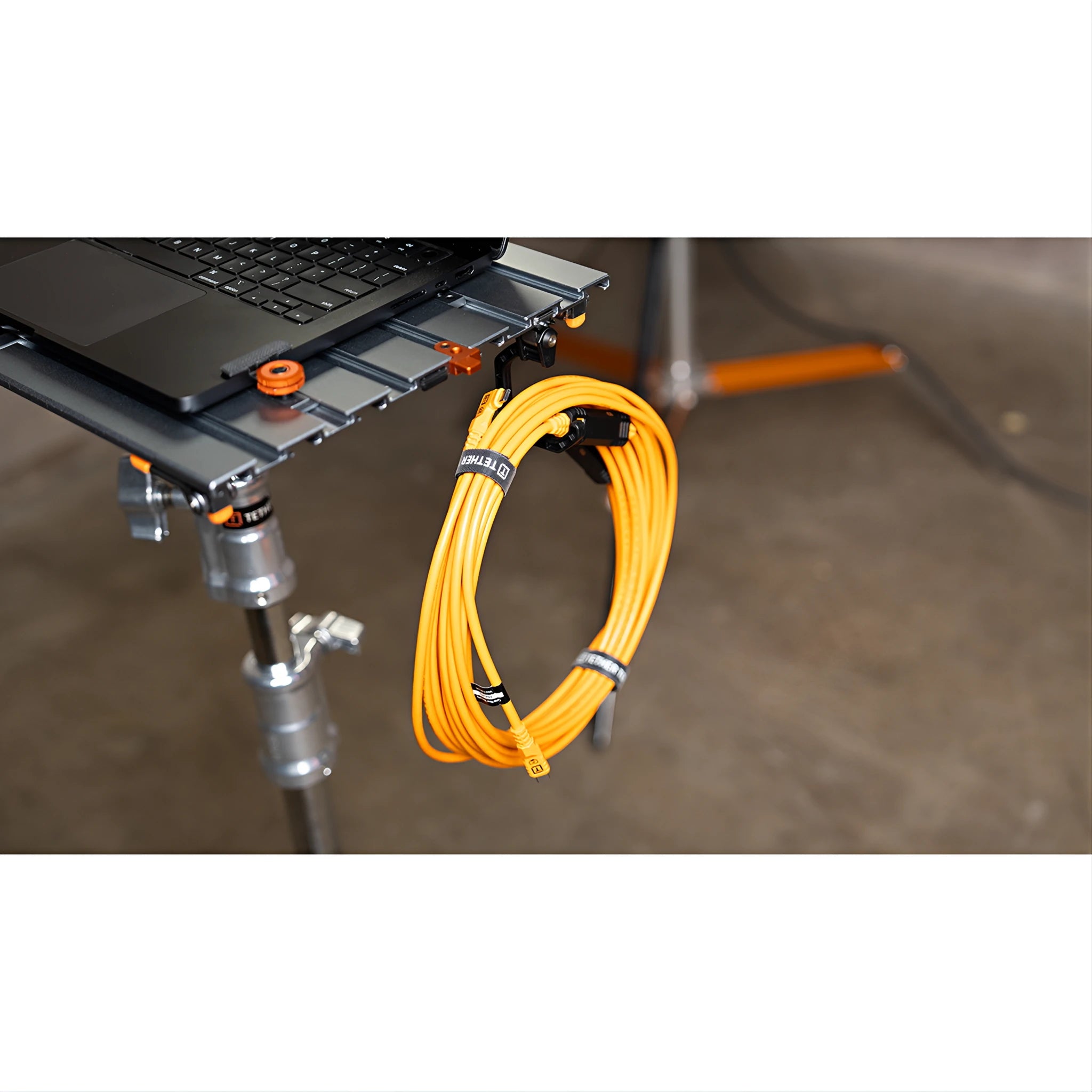 TetherTools AeroTrac Hook (Set of2)