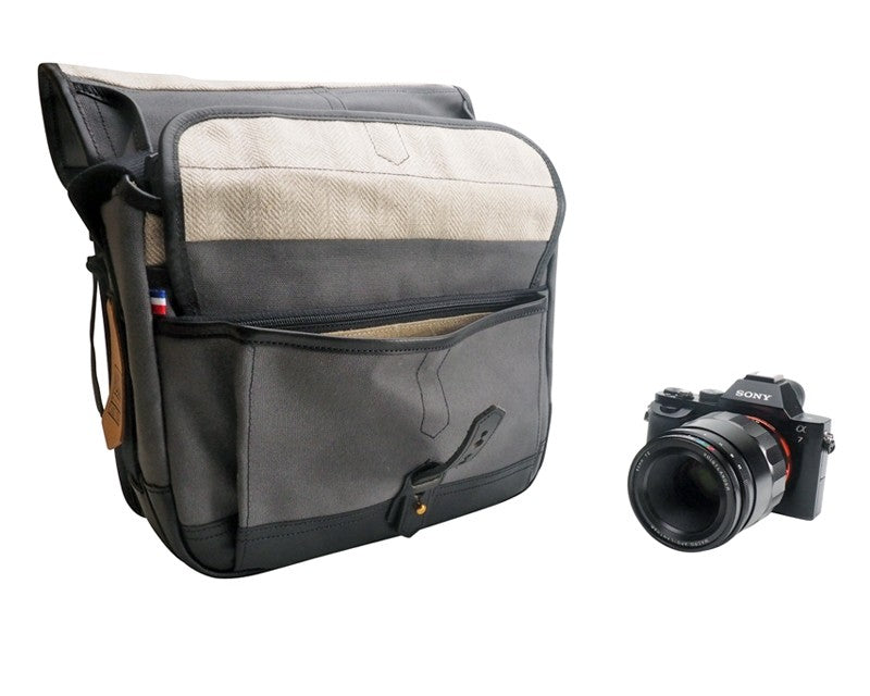 Bolso Satchel Fogg B-Sharp de tela gris oscuro con cuero negro