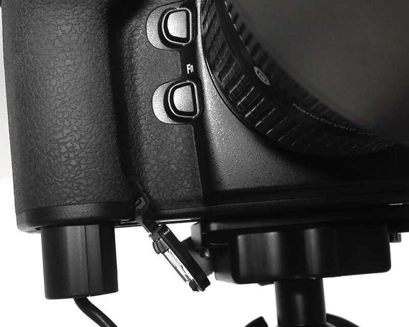 Acoplador de cámara de relé TetherTools CRN5B-C para Nikon