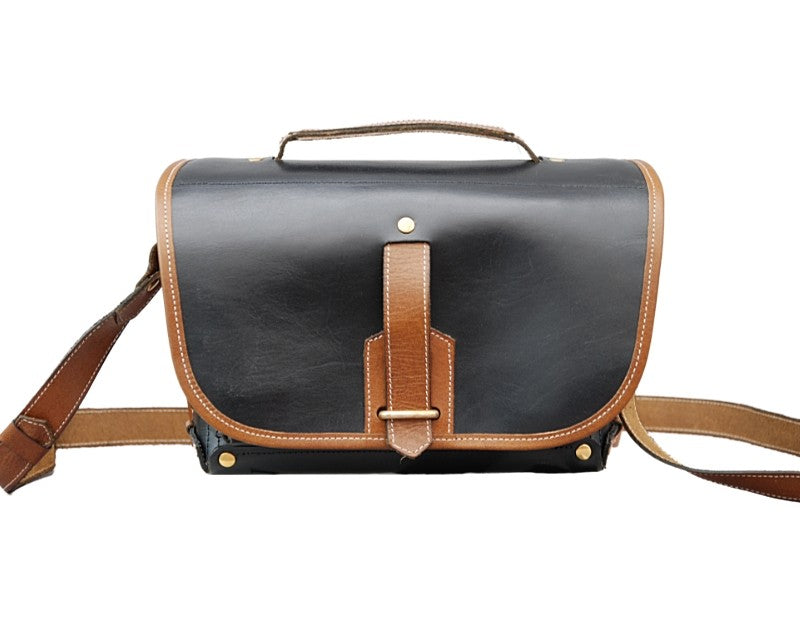 Bolso satchel Fogg Satchmo de cuero negro con ribete de cuero Havana